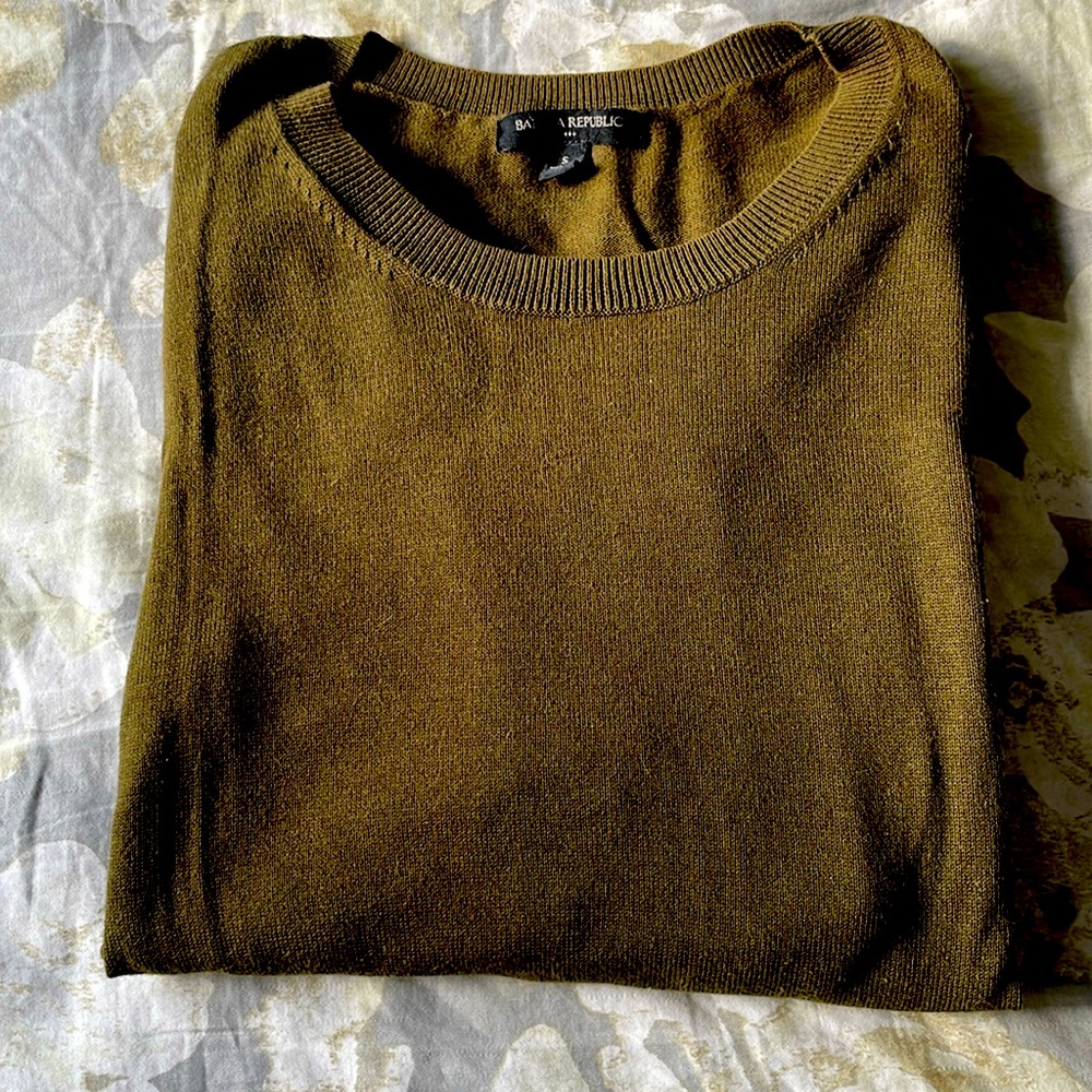 NWOT - Banana Republic Cotton Shirt-sleeve Sweater